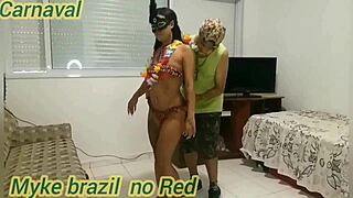 Carnaval 2023 Ana Caroline Begs for Milk in Mouth!