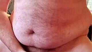 Watch chubby gay man cum?