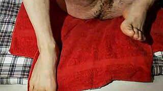 Watch This Gay Anal Assfucking With Dildo Toys!