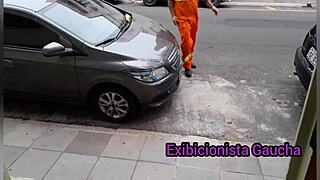 Latina milf eaten at lunch time by garbage man