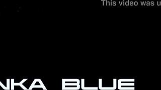 Latina's big ass fucked by Victor Bloom in Spanish POV