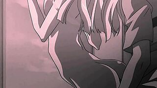 Fuzzy Lip Video 2: Suger stor kuk och slickar bröst med intensiv fingring