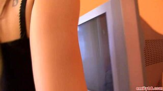 Emily18 In White Pants