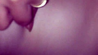 Vietnamese woman with amateur sex tube posts awfully stimulating video