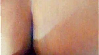 Amateur Eats And Cumshots On Big Ass