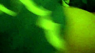 Husband creampies his wife in intense couple fucking