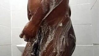 Boyfriend Shows Big Dick In Bathroom