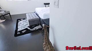 Les Stepsis Teen 18+ Fucked With Toys And Strapon