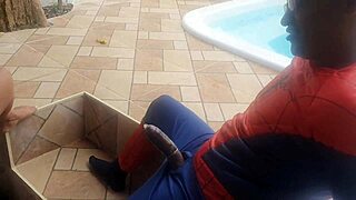 Paty Bumbum films spicy Latina Snow White in action