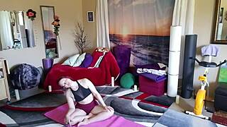 Russian milf delivers lesson 23