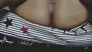 Mature Amateur Woman Masturbates While Receiving Cum on Her Pussy