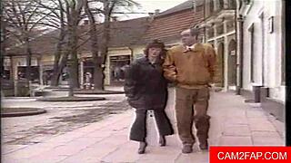 Teen 18+ Gives Amateur Blowjob And Gets Fucked