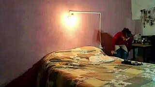 spanish milf masturbates for cum in homemade sexy session