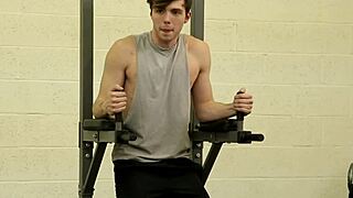 Gay amateur eagerly eats stud's tight ass