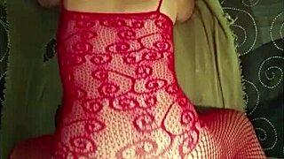 my slut wife fucks huge double dildo in ass