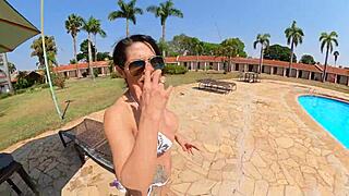 hey, the brunette wanted grass sex with mr matusalem 😏 natzinha morena