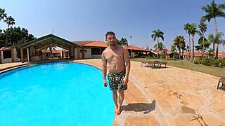 hey, the brunette wanted grass sex with mr matusalem 😏 natzinha morena