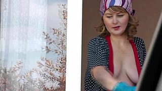 Public taxi driver spots naked milf in stockings washing apartment window