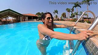 hey, the brunette wanted grass sex with mr matusalem 😏 natzinha morena