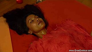 Is this the wettest pussy massage you've ever seen?