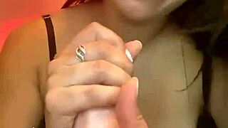 Paja Guiada with Hot Latina and Toys!