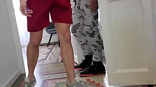 i meet my neighbor in the elevator - drew dixon & koldo goran.