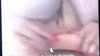 tania shows off her big tits on webcam