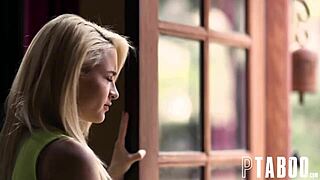 Milf Lola Fae Gives Pov Blowjob to Nathan Bronson