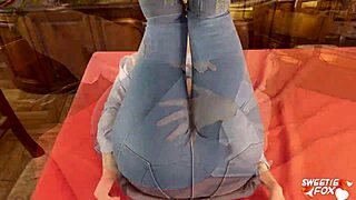 Jiran singgah untuk anal sengit dan creampie