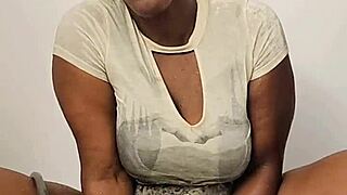 Hey, ebony babe moans using toys on big ass! 😍