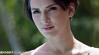 i love watching natalie porkman pleased by two rough cocks