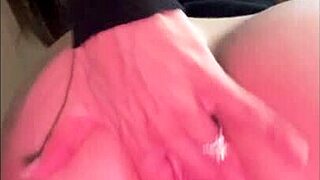 Bold babe Sisi Rose demands pussy eating and creampie in close up homemade