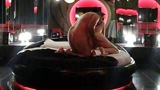 Veteran enjoys sucking pussy for money