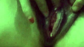 Amateur Girl Uses Toys on Her Pussy