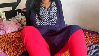 desi indian prostitute bangs client with dirty hindi talk