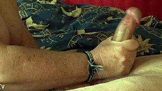 Mature BBW Gives Intense Handjob