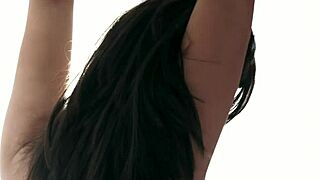 Beautiful Eurobabe Pleasures Herself