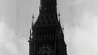 Vintage Granny Shows Hairy Fanny Close-Up