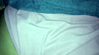 Homemade Guy Plays With Pretty Black Booty!