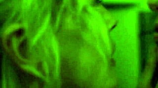 Desiree Akhavan and Maxine Peake in a subtle lesbian scene from The Bisexual S01E05.