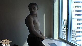 Thugboy Red Solo Performance