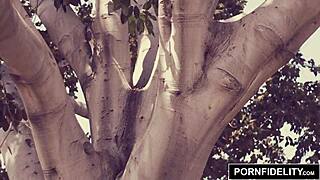 Alice White Gets Deep Creampie in Hardcore Pornfidelity Wanderlust