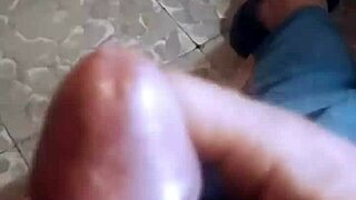 My first slow motion cumshots in solitude