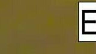 Cute Elsa Masturbating In Bath?