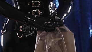 Fetish latex attire of seductive performance by Arya Grander