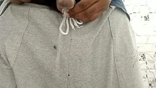 Crazy Jerking Homemade Hardcore