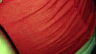 Roleplay molhado com hermanastra latina enquanto vemos TV