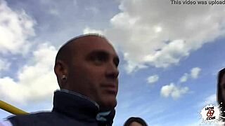 Dinío lost the bet, so his girlfriend has to do hardcore stuff 😏