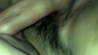 Que Rico Natural Tits in Hot Display