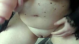 Gay Guy Orgasms on Shaved Pussy!